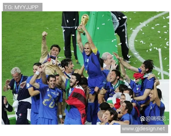 替补球员的逆袭之路如何在足球赛场上创造辉煌成就